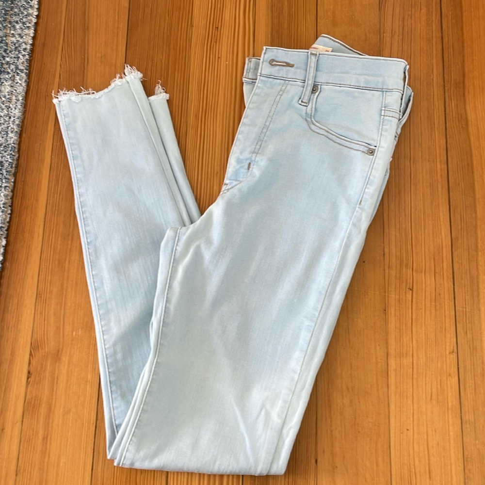 NWOT Levi’s Mile High Super Skinny Jeans, Size 26